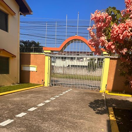 Villas Del Mar La Ceiba Exteriér fotografie