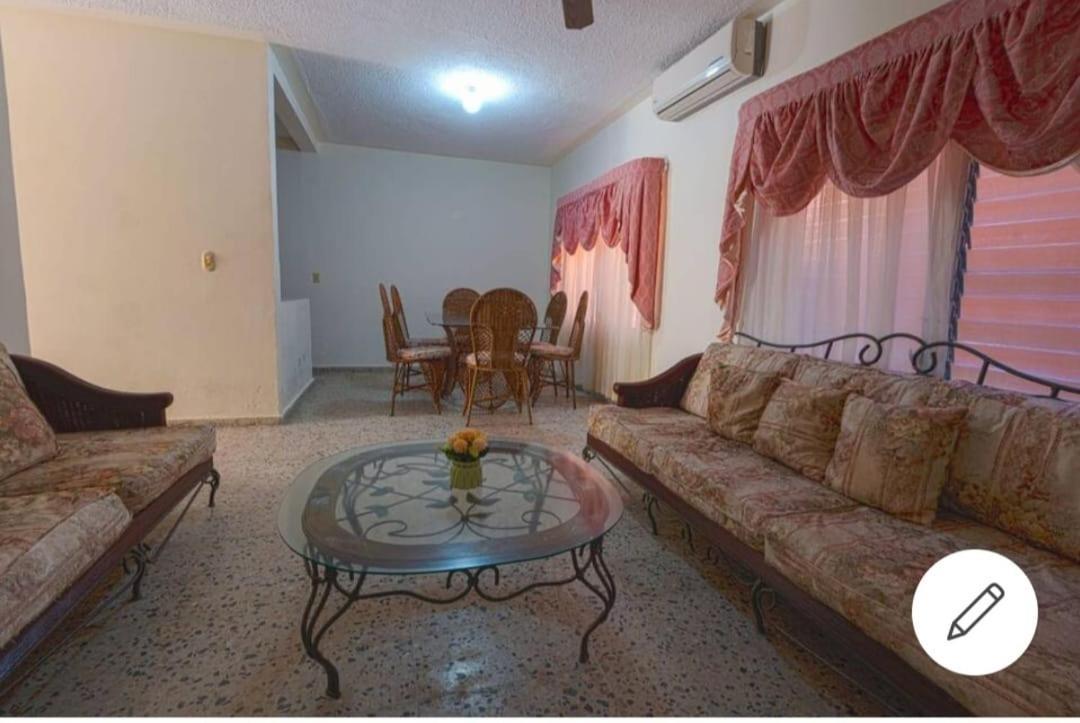 Villas Del Mar La Ceiba Exteriér fotografie